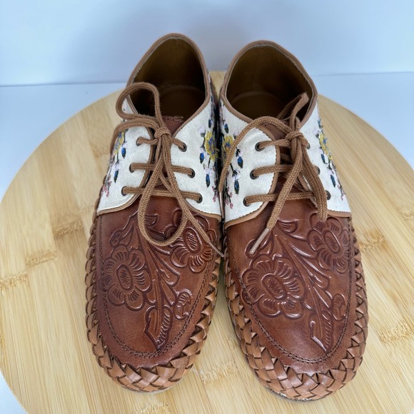 Sundance Catalog Laidback London Leather Coriander Oxfords Size US 7 $188 - Picture 3 of 10